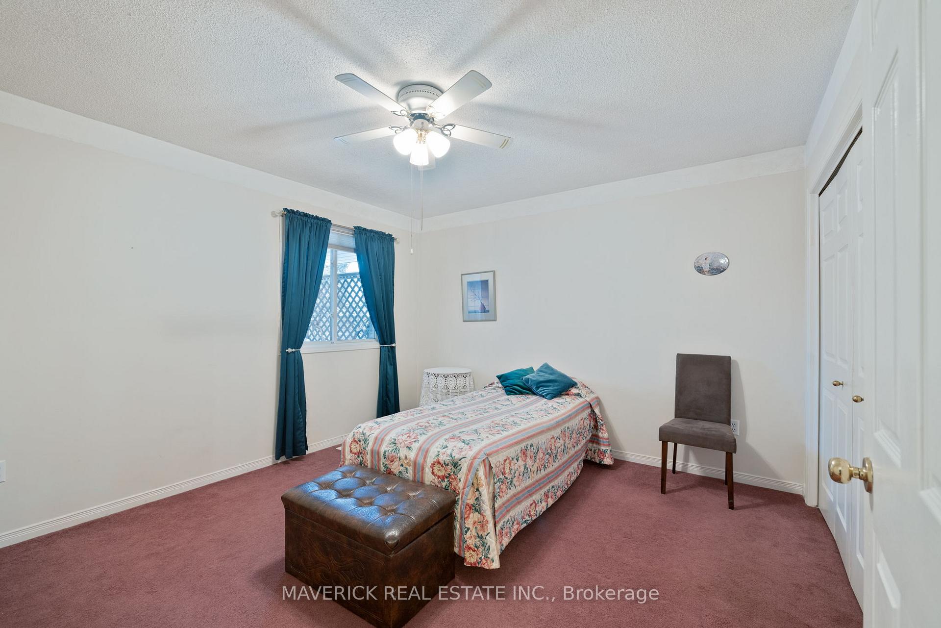 Photo 32 of 98 Carrie Crescent, St. Thomas — HOMEH