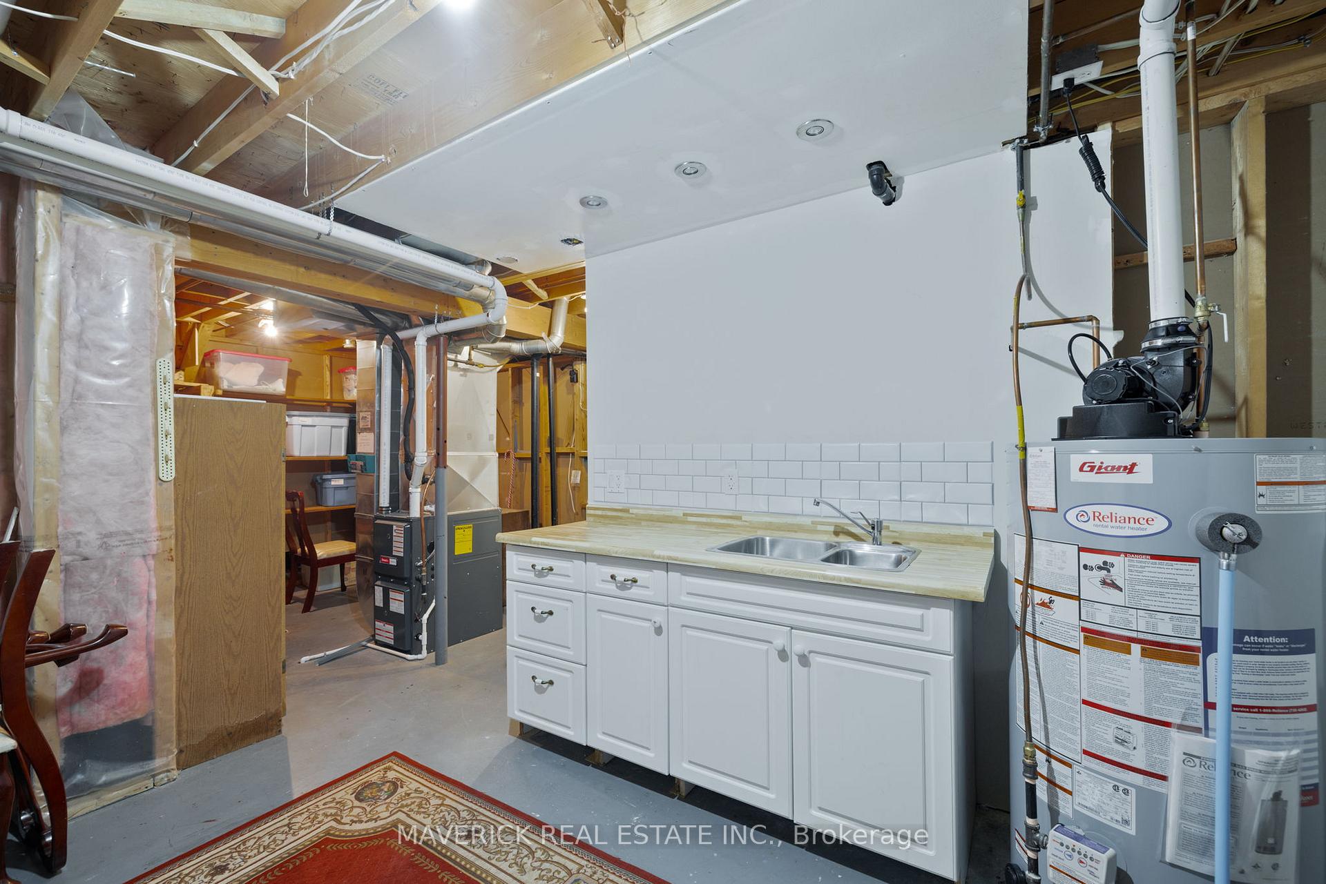 Photo 47 of 98 Carrie Crescent, St. Thomas — HOMEH
