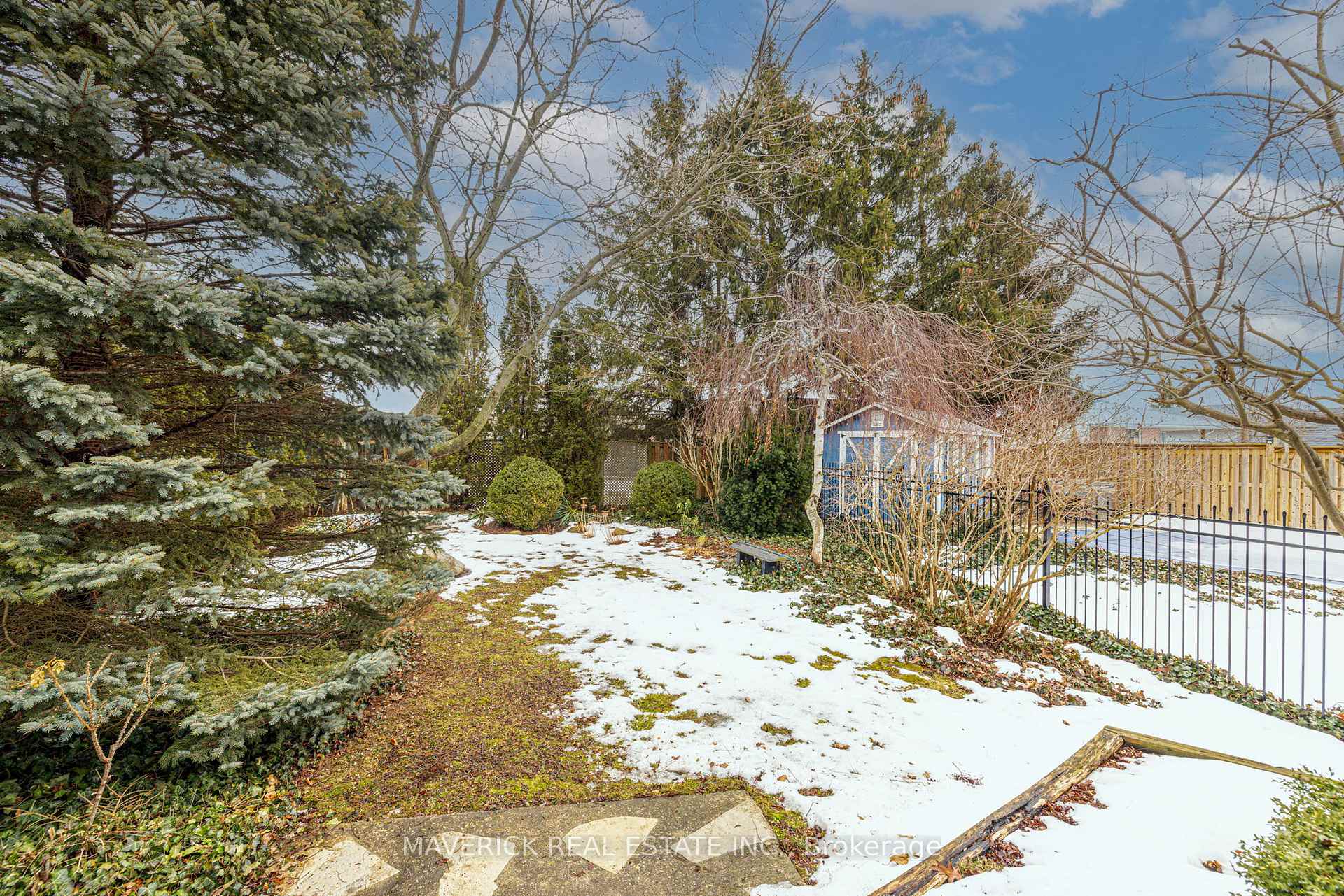 Photo 69 of 98 Carrie Crescent, St. Thomas — HOMEH