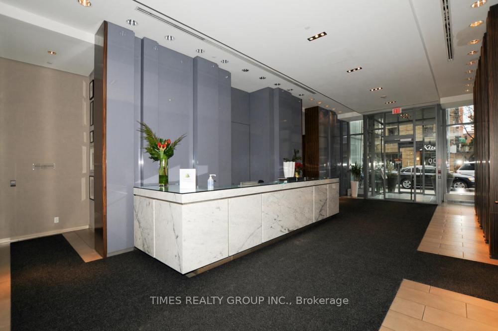 Photo 2 of Unit 1806, 33 Lombard Street, Toronto, Church-Yonge Corridor — HOMEH