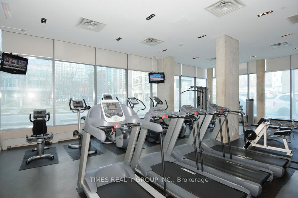 Photo 3 of Unit 1806, 33 Lombard Street, Toronto, Church-Yonge Corridor — HOMEH