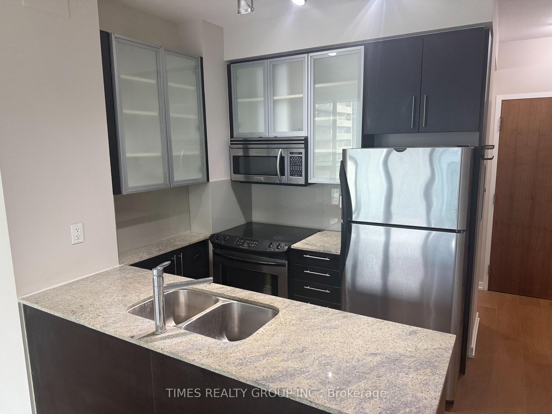 Photo 7 of Unit 1806, 33 Lombard Street, Toronto, Church-Yonge Corridor — HOMEH