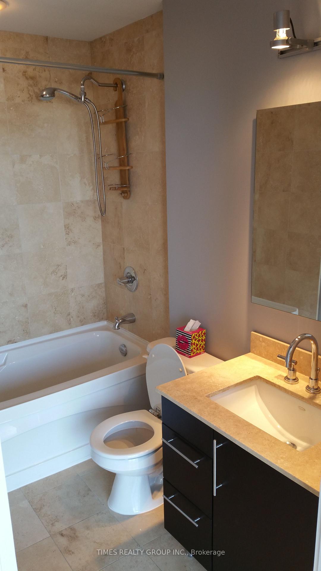 Photo 11 of Unit 1806, 33 Lombard Street, Toronto, Church-Yonge Corridor — HOMEH