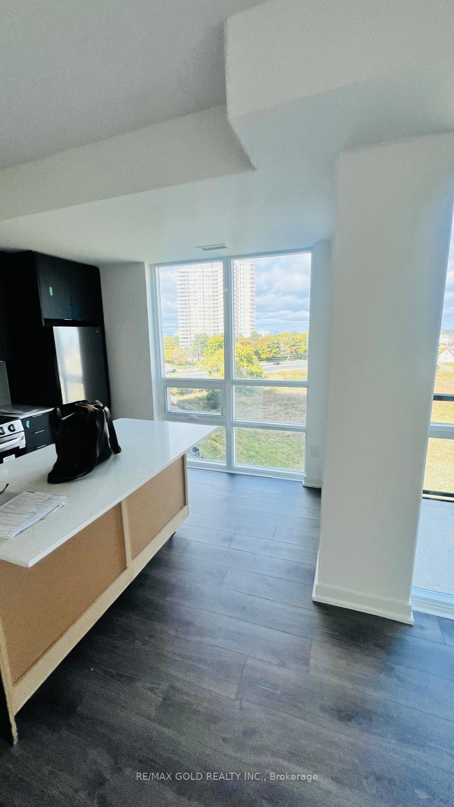 Photo 3 of Unit 606, 225 Malta Avenue, Brampton, Fletcher's Creek South — HOMEH