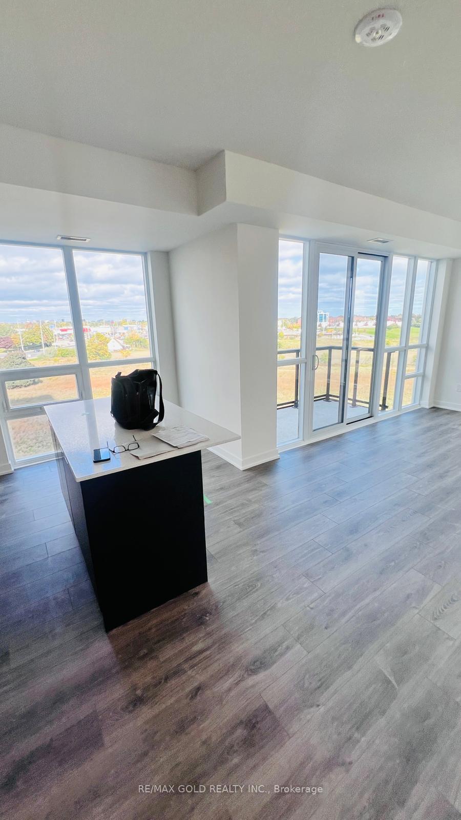 Photo 7 of Unit 606, 225 Malta Avenue, Brampton, Fletcher's Creek South — HOMEH