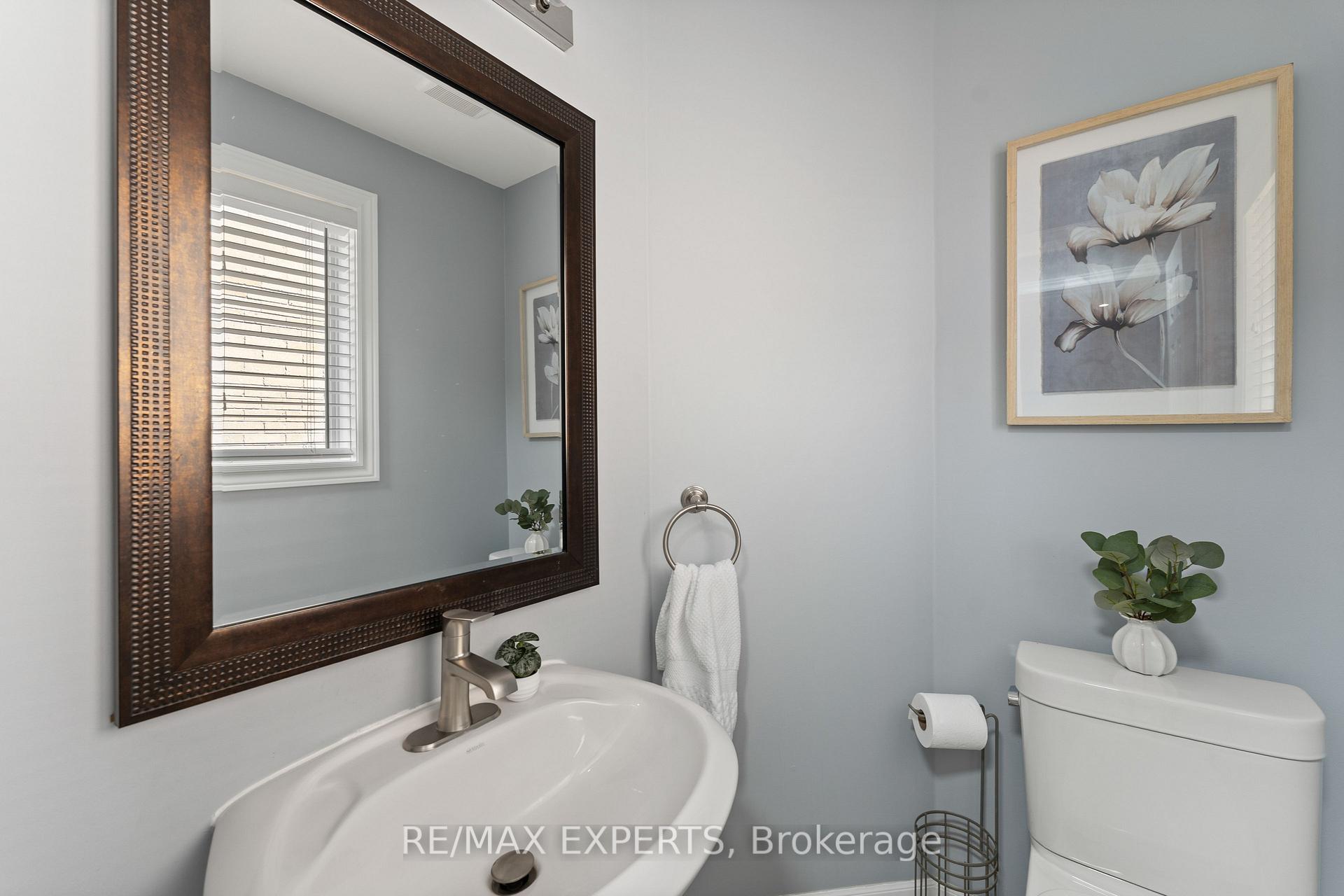 Photo 15 of 20 Aida Court, Caledon, Bolton West — HOMEH