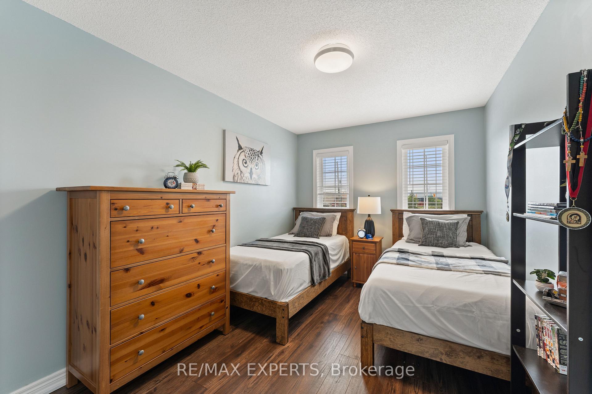 Photo 21 of 20 Aida Court, Caledon, Bolton West — HOMEH