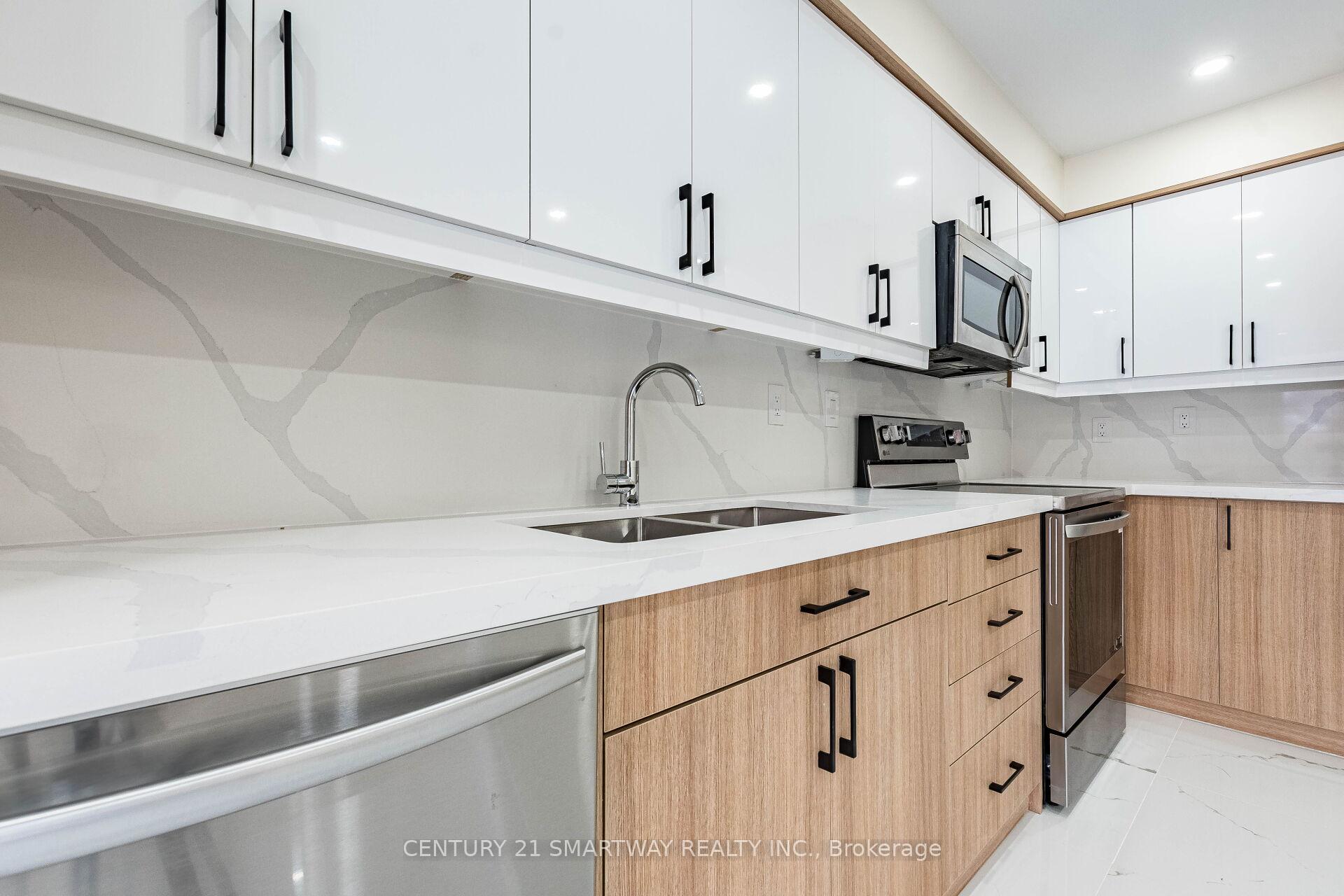 Photo 16 of 212 Twin Pines Crescent, Brampton, Northwest Sandalwood Parkway — HOMEH