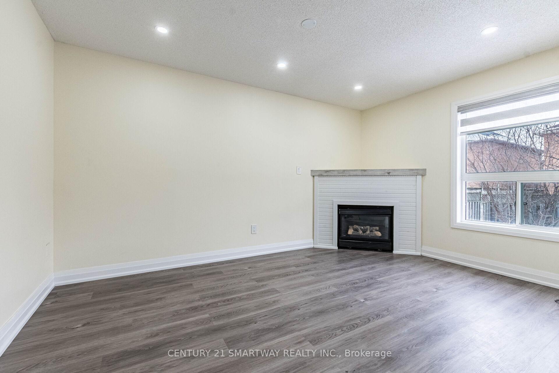 Photo 17 of 212 Twin Pines Crescent, Brampton, Northwest Sandalwood Parkway — HOMEH