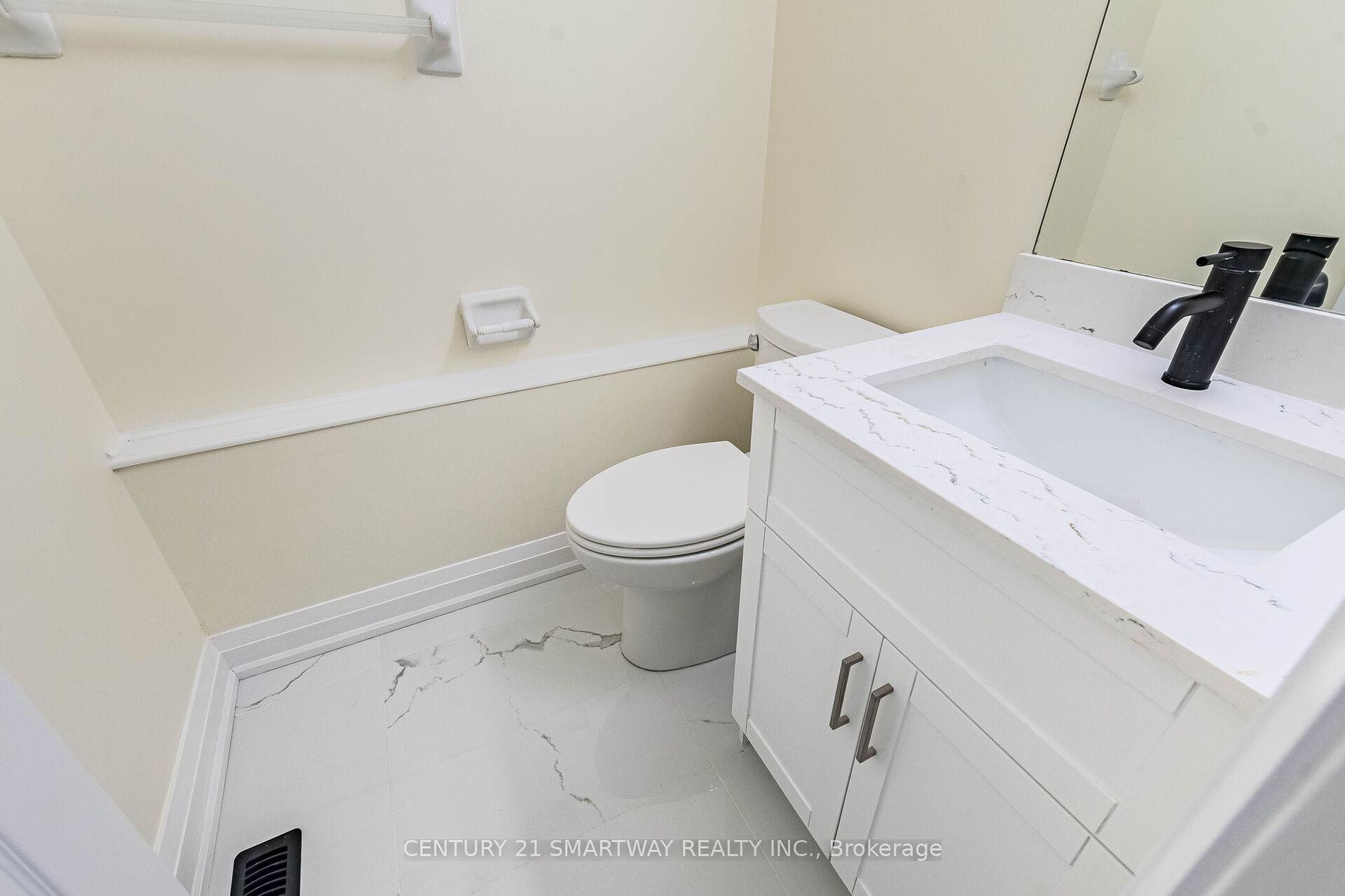 Photo 18 of 212 Twin Pines Crescent, Brampton, Northwest Sandalwood Parkway — HOMEH