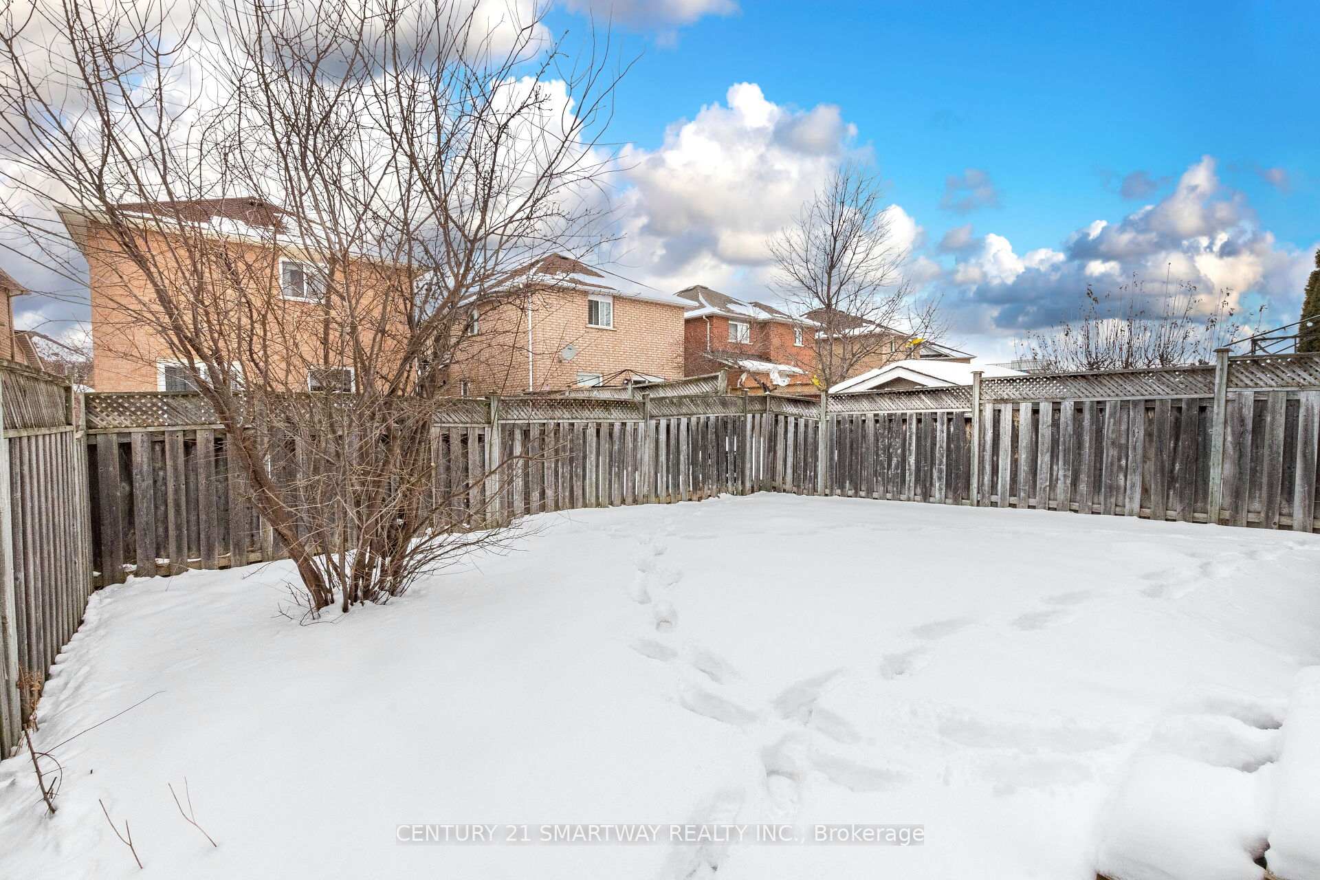 Photo 39 of 212 Twin Pines Crescent, Brampton, Northwest Sandalwood Parkway — HOMEH