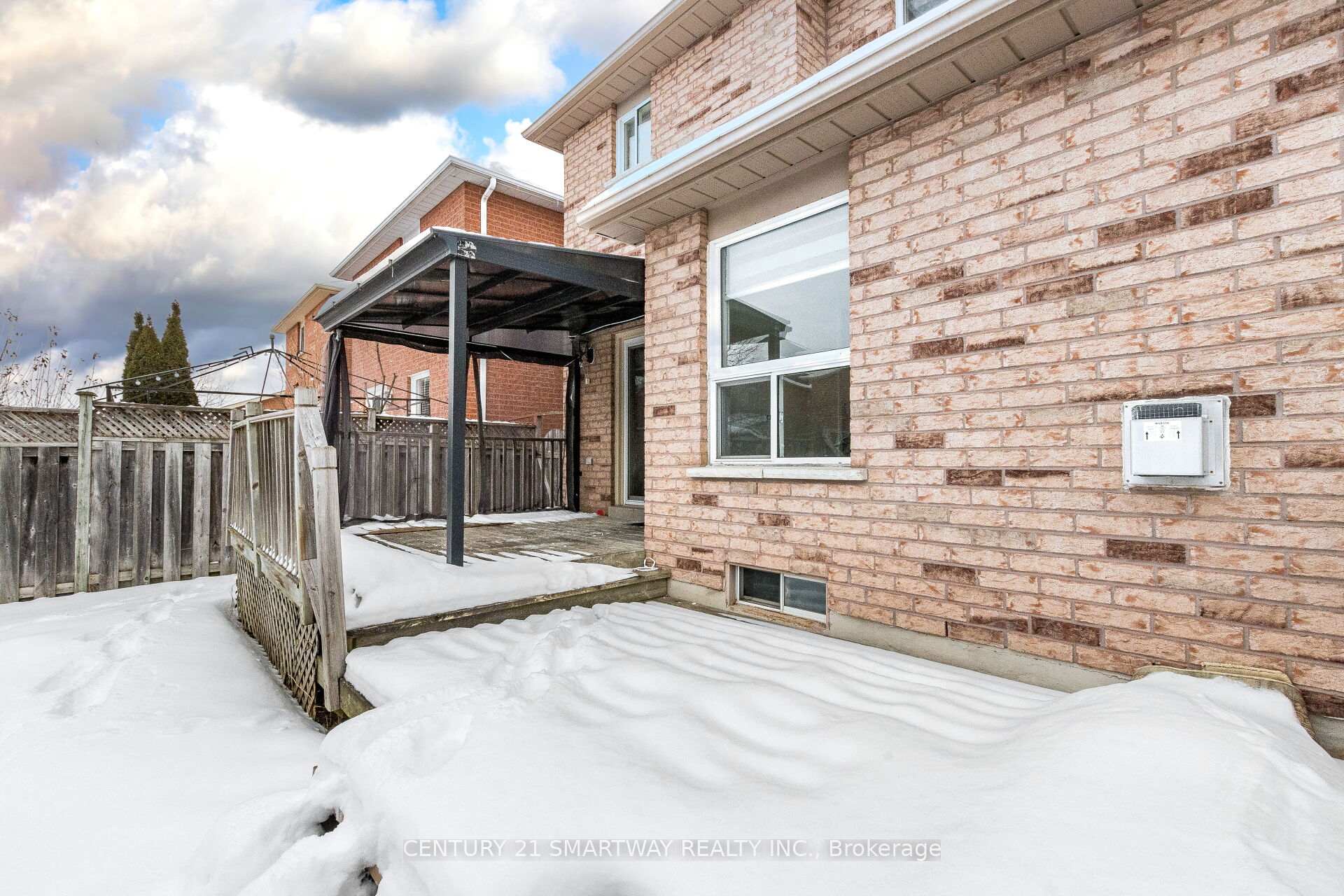 Photo 40 of 212 Twin Pines Crescent, Brampton, Northwest Sandalwood Parkway — HOMEH