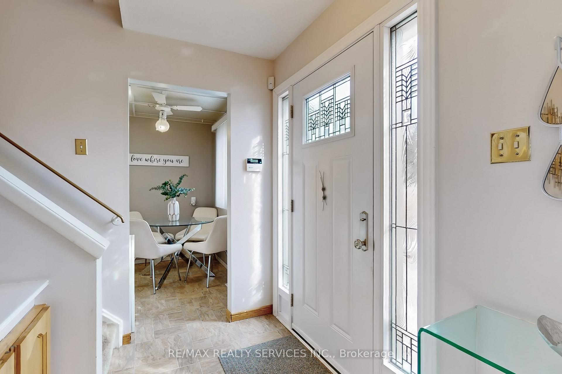 Photo 6 of 3 Jody Court, Brampton, Northgate — HOMEH