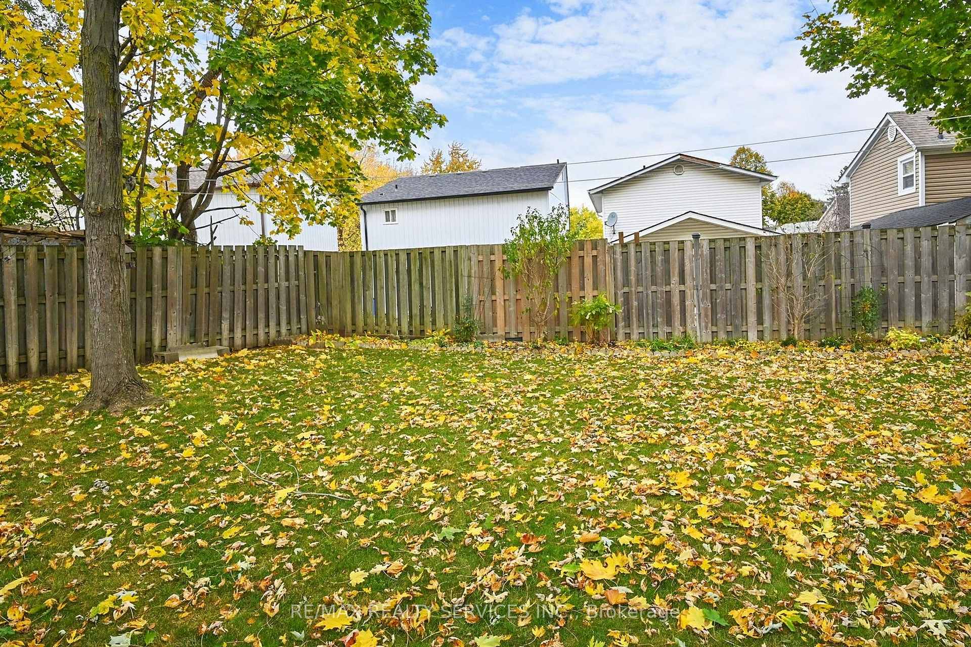 Photo 46 of 3 Jody Court, Brampton, Northgate — HOMEH