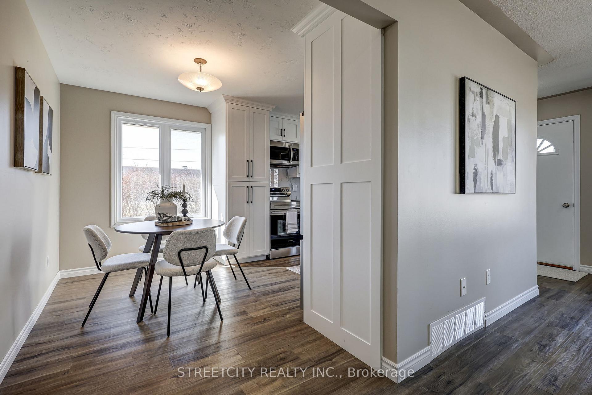 Photo 9 of 2 Ripley Lane, St. Thomas — HOMEH