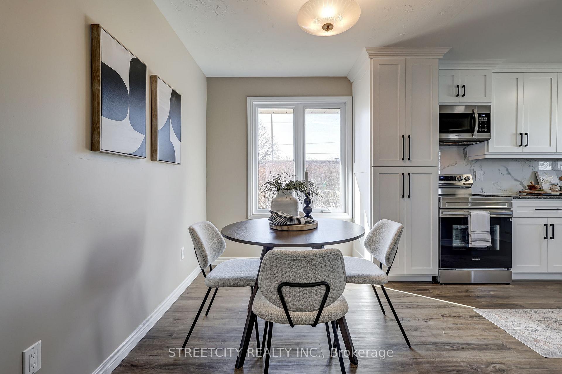 Photo 10 of 2 Ripley Lane, St. Thomas — HOMEH