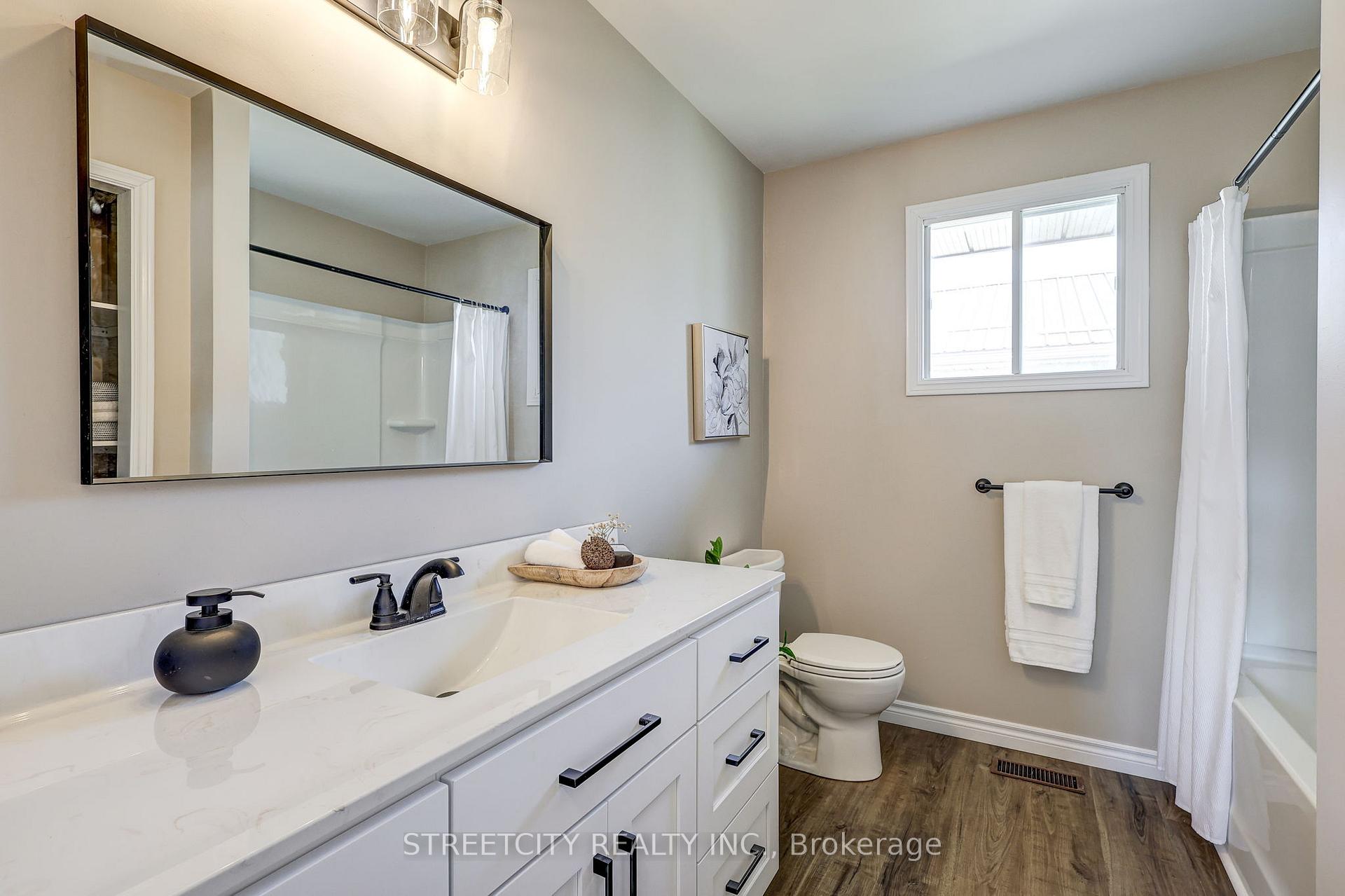 Photo 21 of 2 Ripley Lane, St. Thomas — HOMEH