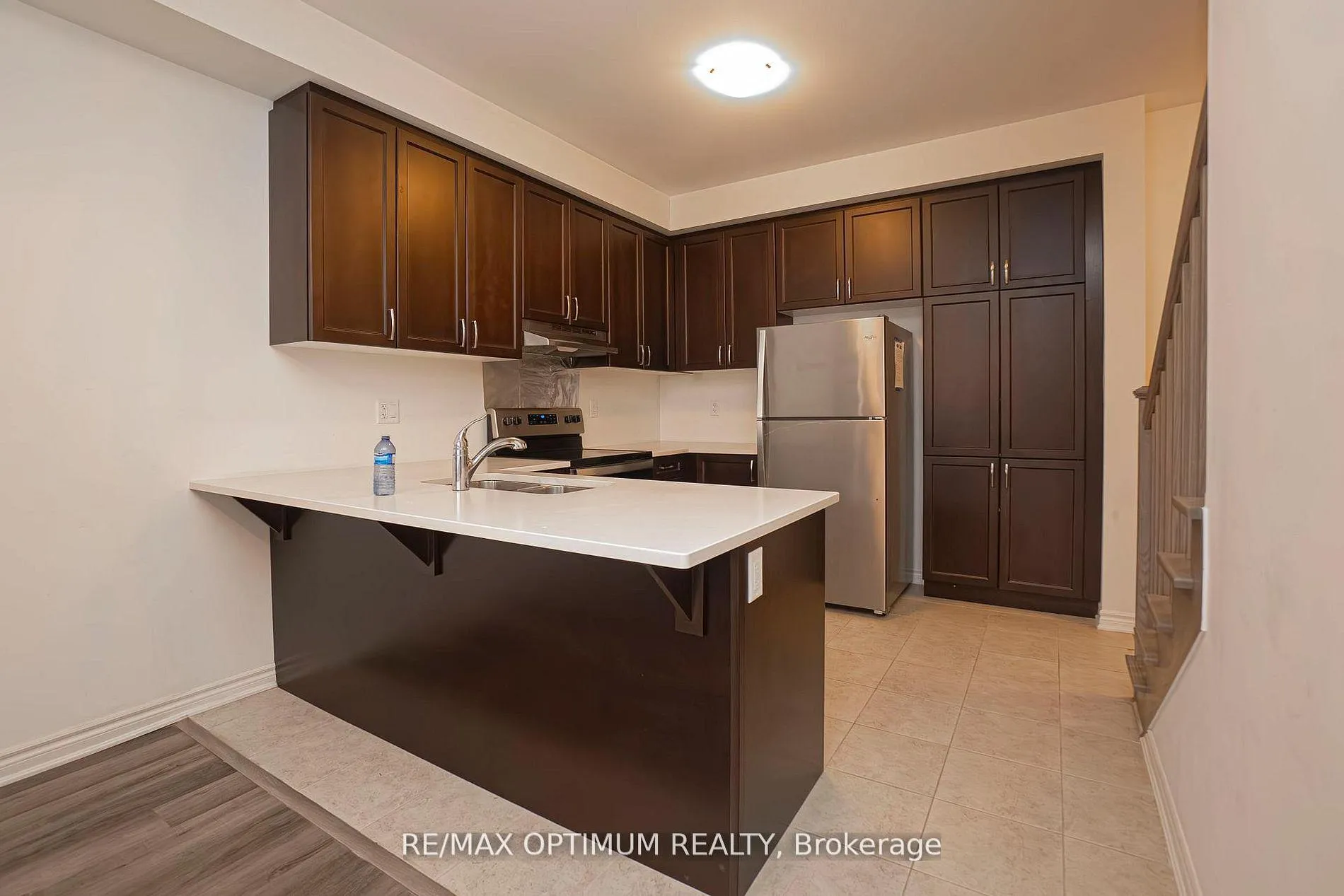 Photo 9 of 167 Keppel Circle, Brampton, Northwest Brampton — HOMEH