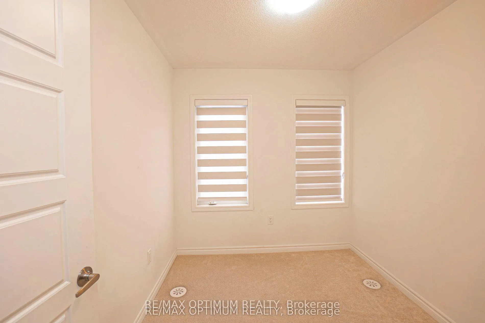 Photo 15 of 167 Keppel Circle, Brampton, Northwest Brampton — HOMEH