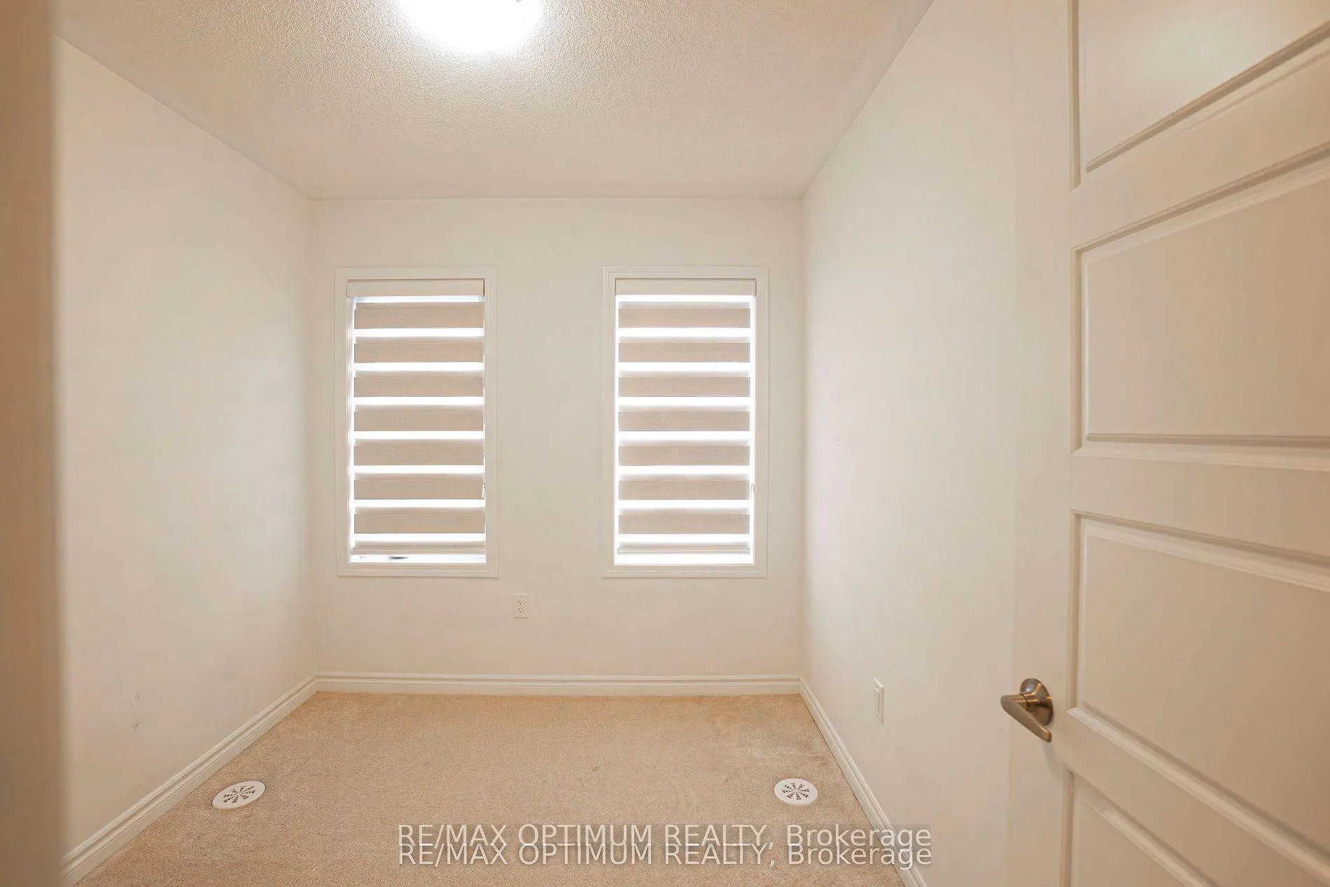 Photo 17 of 167 Keppel Circle, Brampton, Northwest Brampton — HOMEH