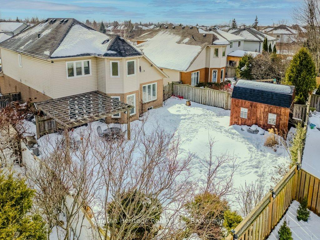Photo 35 of 57 Longyear Drive, Hamilton, Waterdown — HOMEH