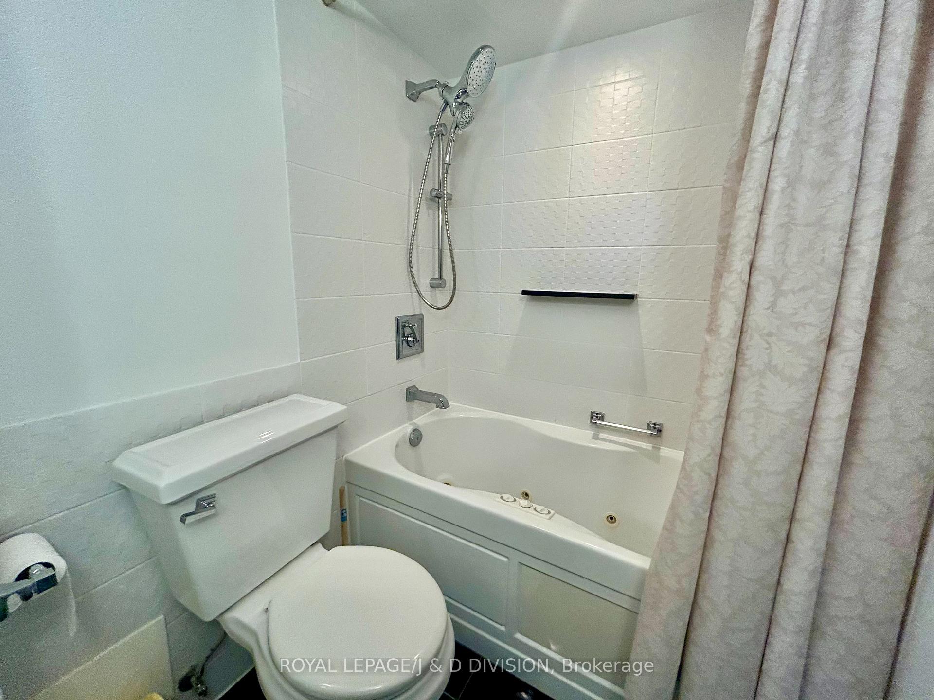 Photo 12 of Unit 505, 980 Broadview Avenue, Toronto, Broadview North — HOMEH