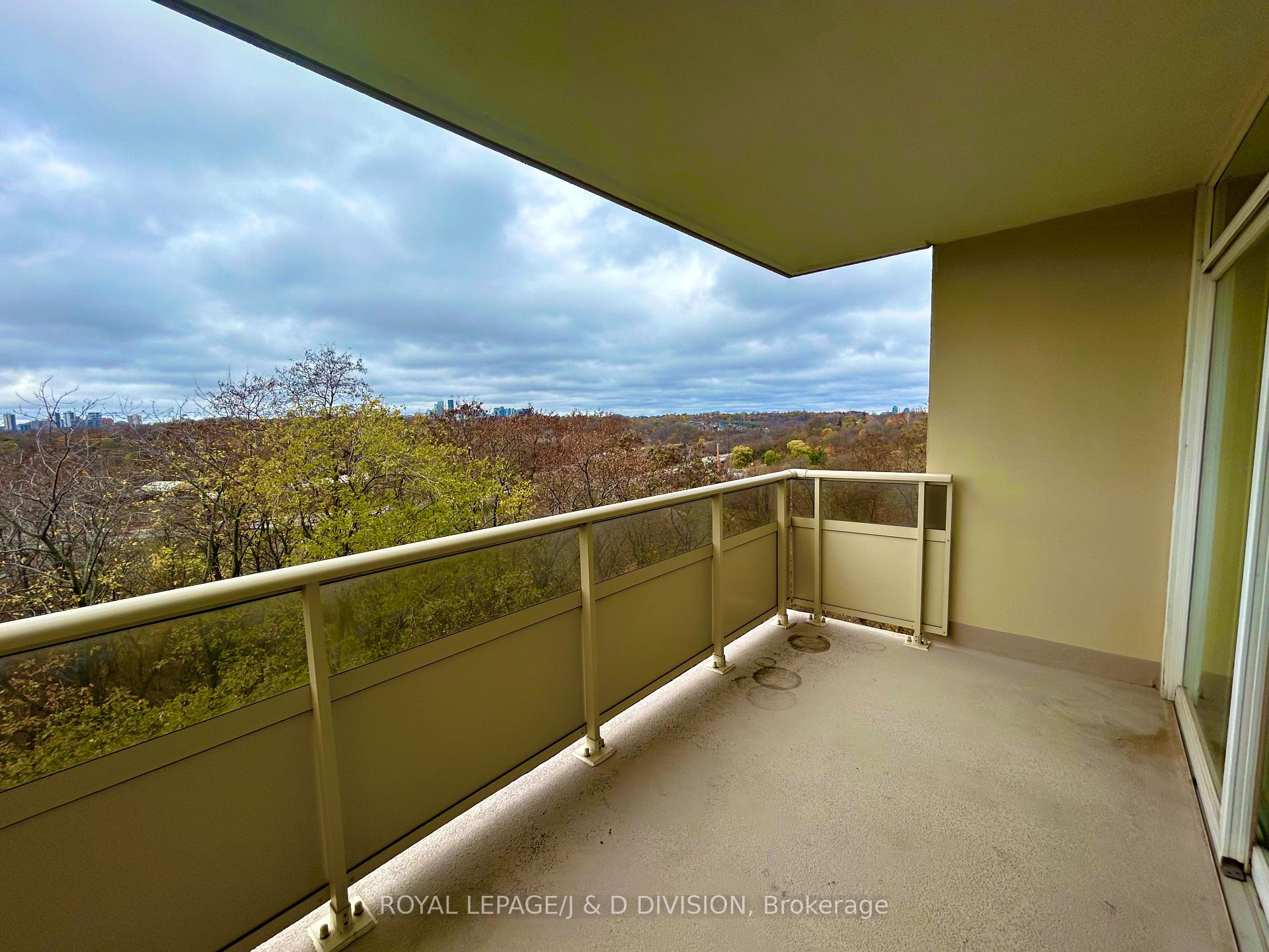 Photo 19 of Unit 505, 980 Broadview Avenue, Toronto, Broadview North — HOMEH