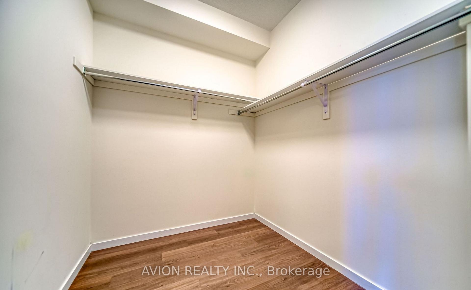 Photo 18 of 1256 Wellington Street E, Aurora, Bayview Northeast — HOMEH