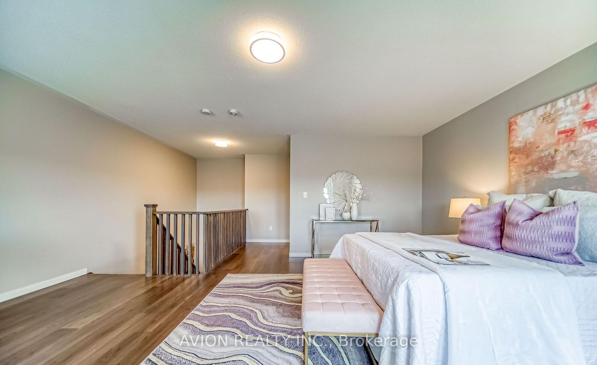 Photo 23 of 1256 Wellington Street E, Aurora, Bayview Northeast — HOMEH
