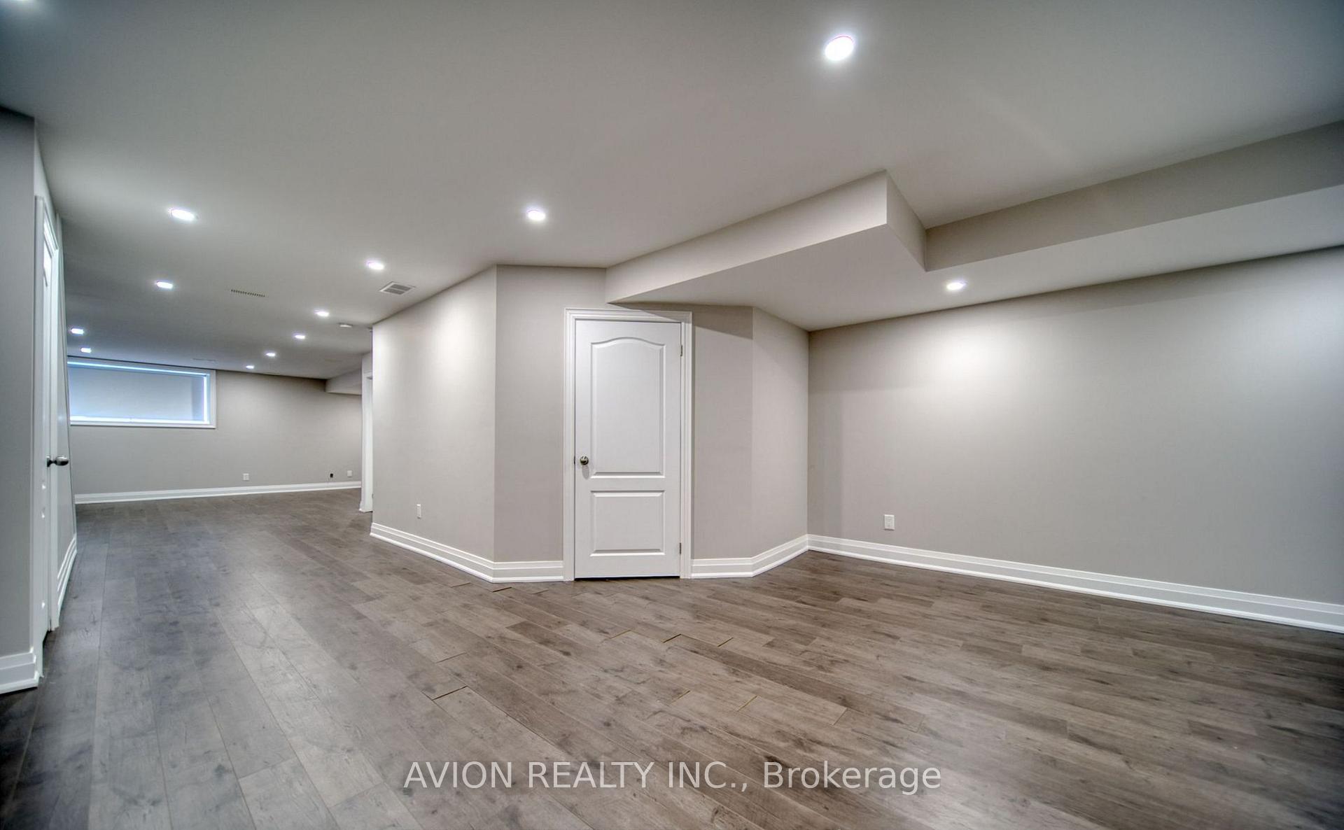 Photo 29 of 1256 Wellington Street E, Aurora, Bayview Northeast — HOMEH