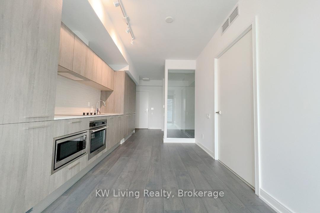 Photo 2 of Unit 1711, 3 Gloucester Street, Toronto, Church-Yonge Corridor — HOMEH
