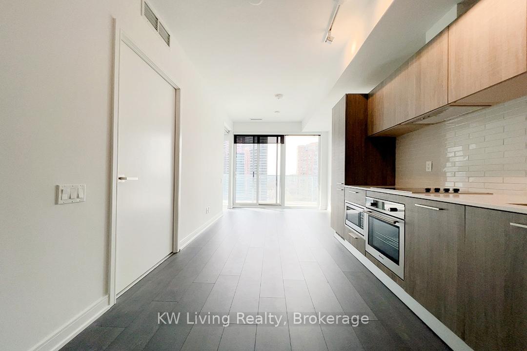Photo 4 of Unit 1711, 3 Gloucester Street, Toronto, Church-Yonge Corridor — HOMEH