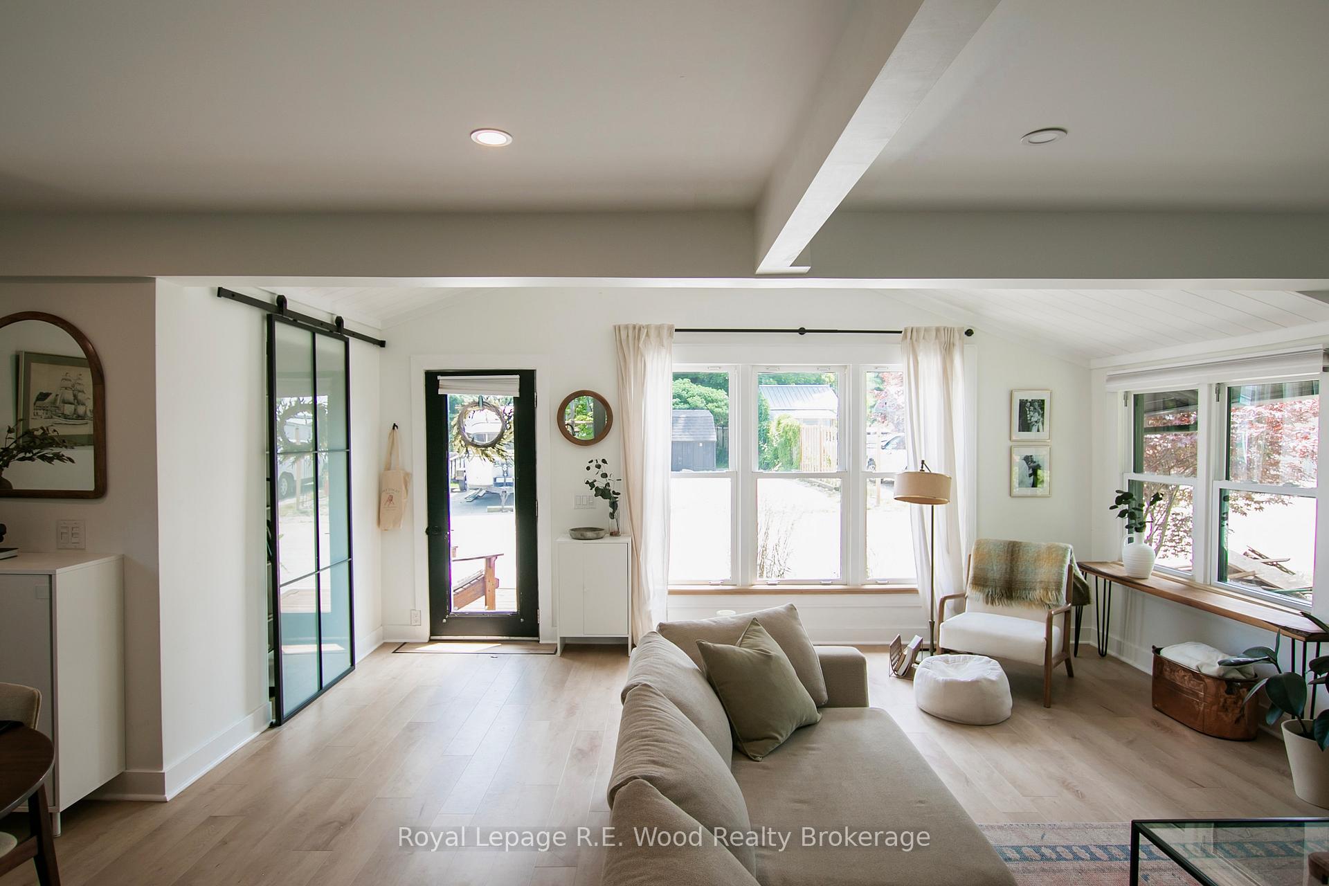 Photo 6 of 411 Tower Heights, Central Elgin, Port Stanley — HOMEH