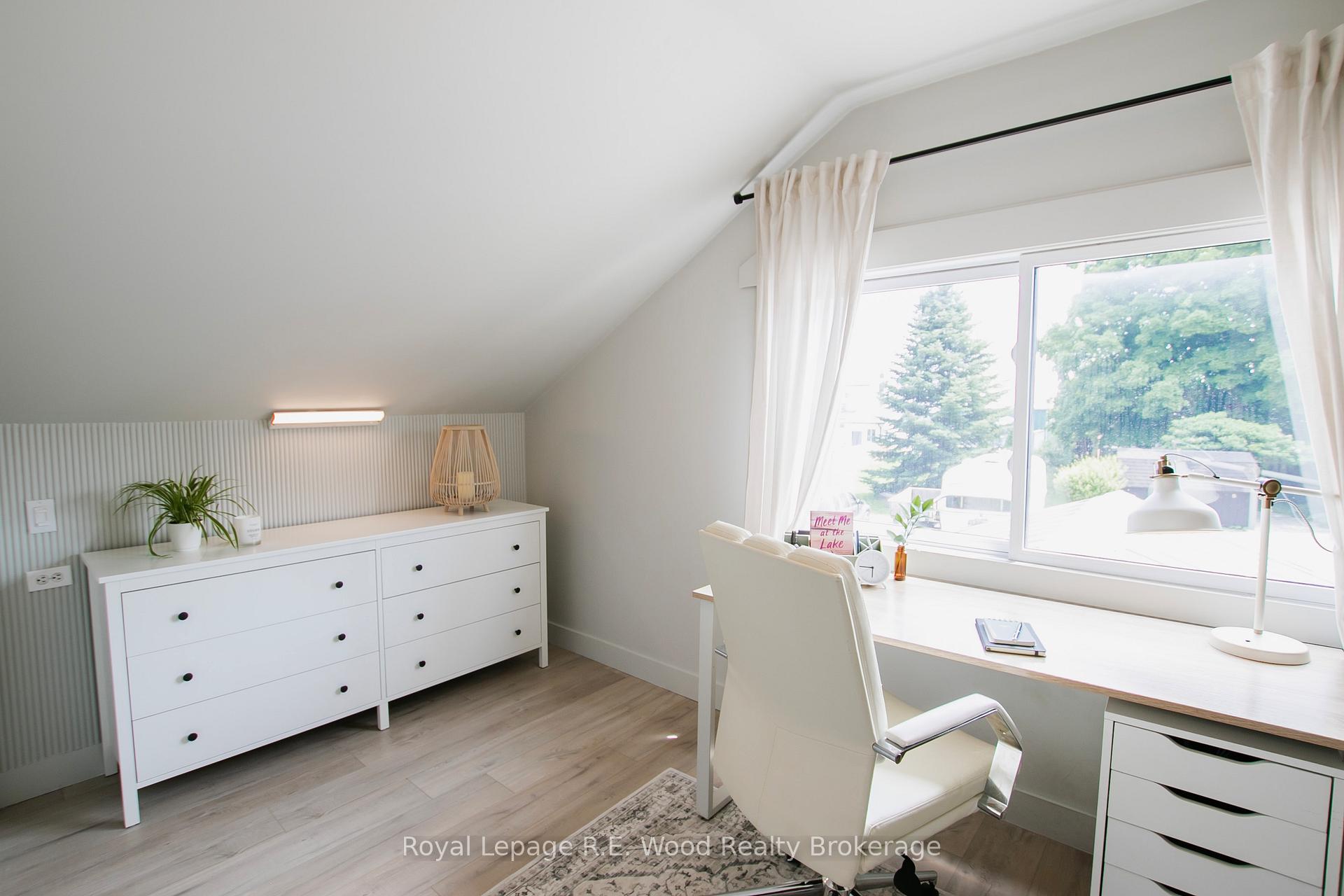 Photo 7 of 411 Tower Heights, Central Elgin, Port Stanley — HOMEH