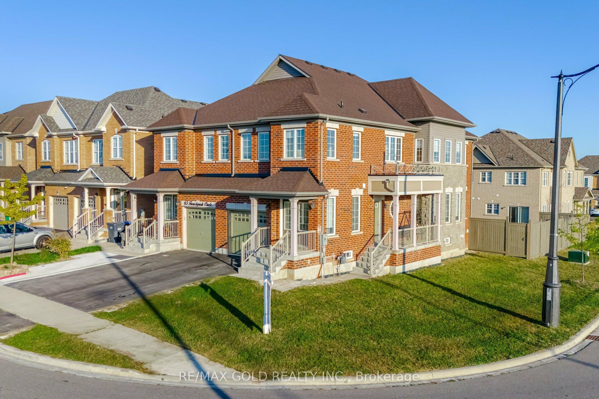 Photo 3 of 63 Frenchpark Circle, Brampton, Credit Valley — HOMEH
