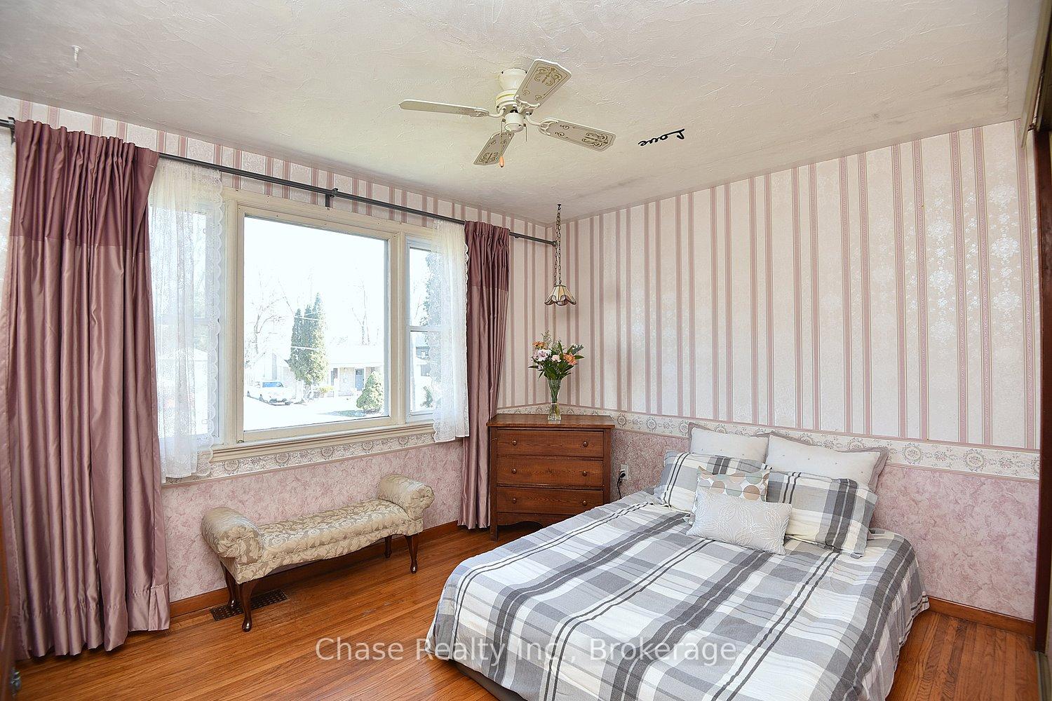Photo 25 of 20 Lorne Avenue, Hamilton, Ancaster — HOMEH
