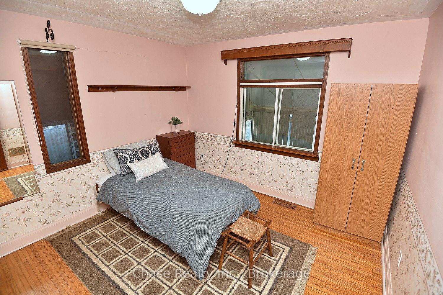 Photo 26 of 20 Lorne Avenue, Hamilton, Ancaster — HOMEH