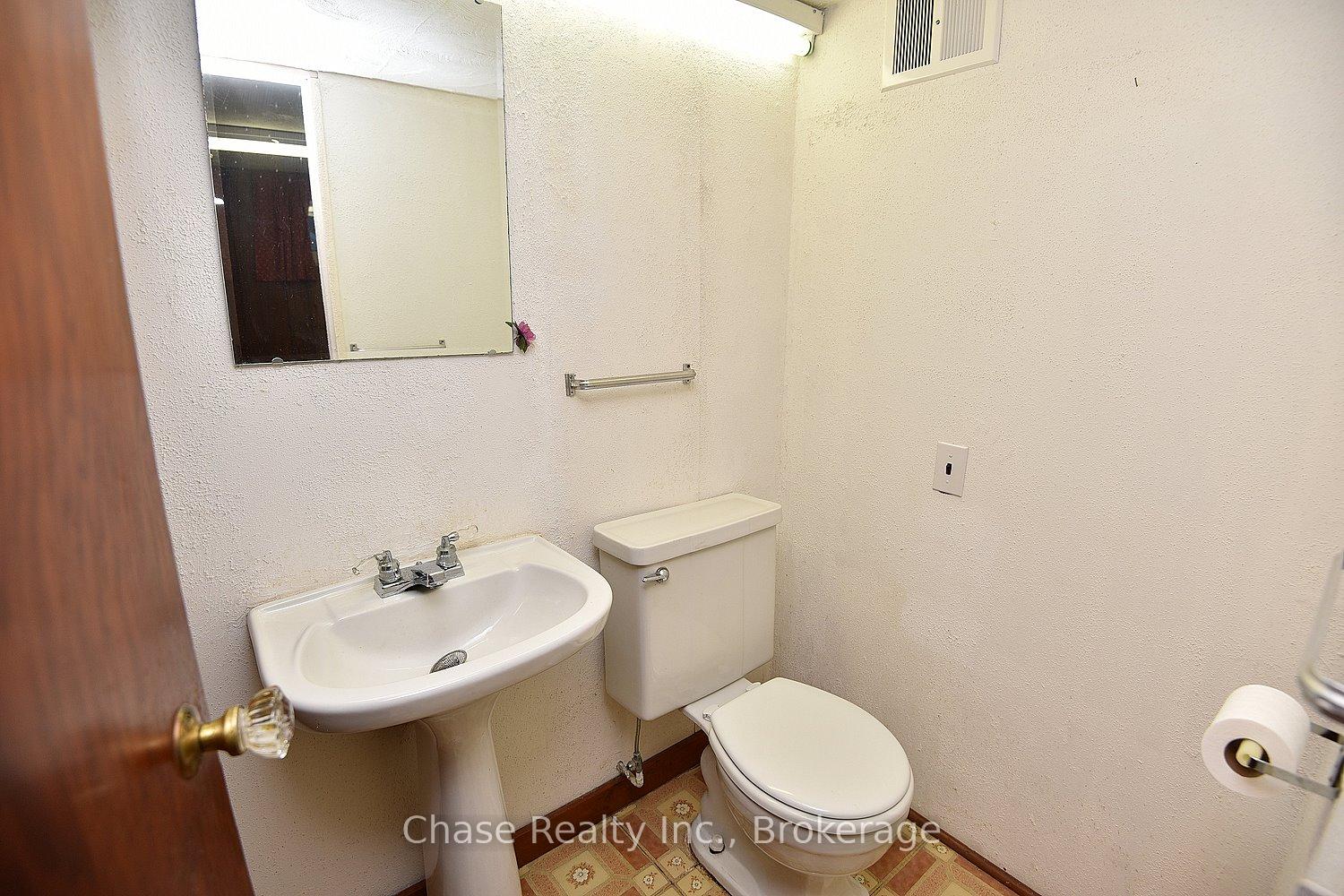 Photo 28 of 20 Lorne Avenue, Hamilton, Ancaster — HOMEH