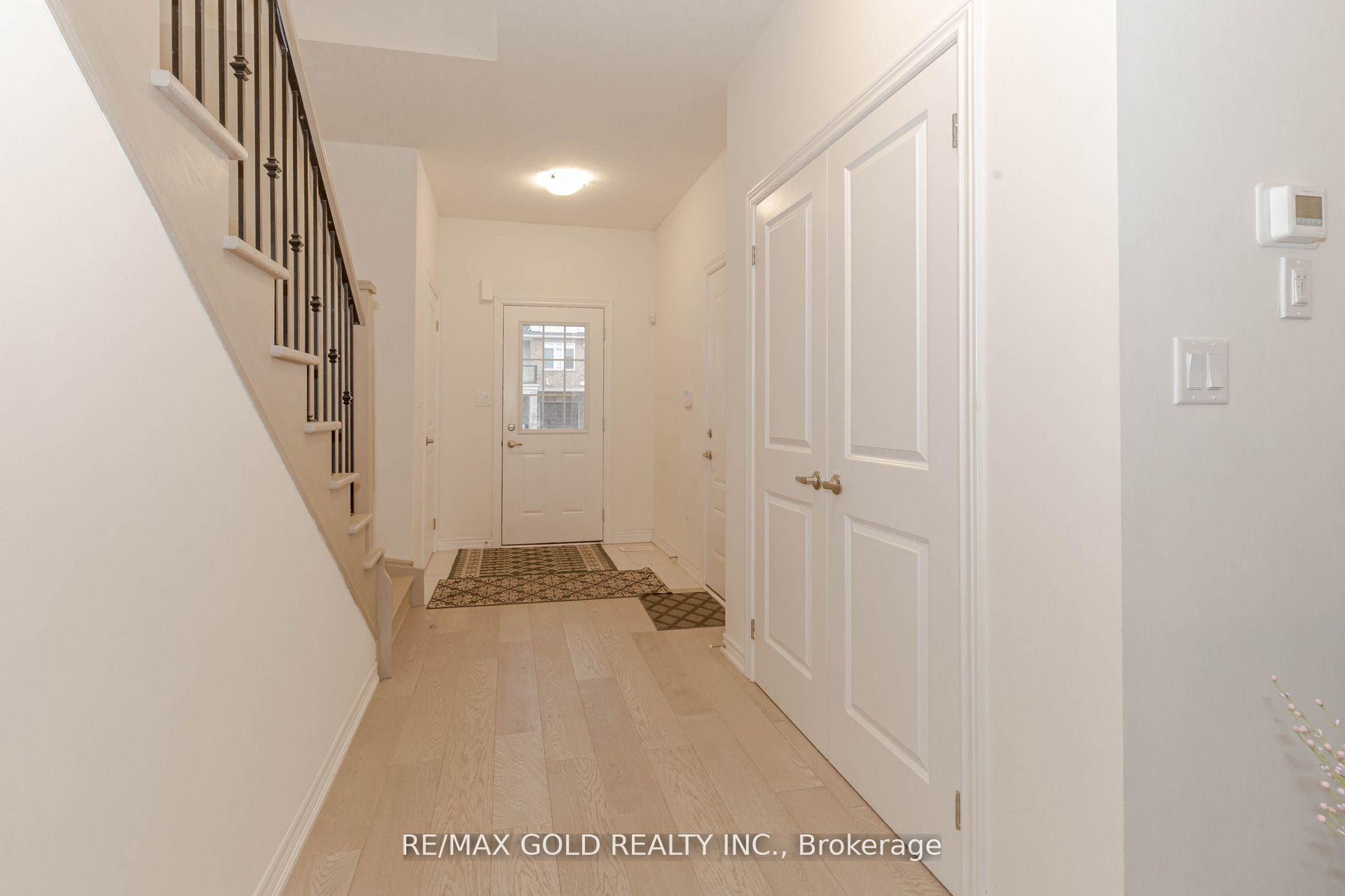 Photo 6 of 157 Sonoma Lane, Hamilton, Stoney Creek — HOMEH