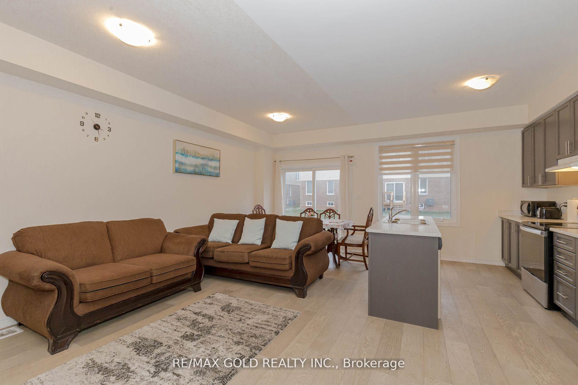 Photo 7 of 157 Sonoma Lane, Hamilton, Stoney Creek — HOMEH