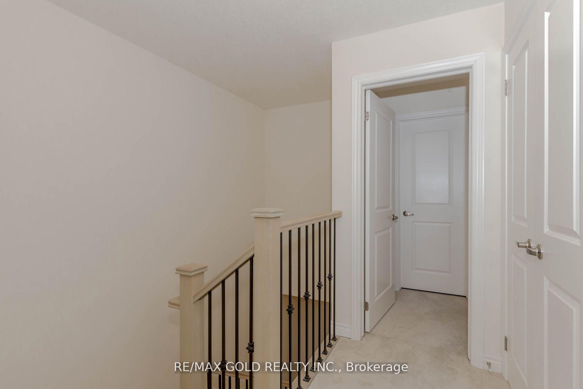 Photo 21 of 157 Sonoma Lane, Hamilton, Stoney Creek — HOMEH
