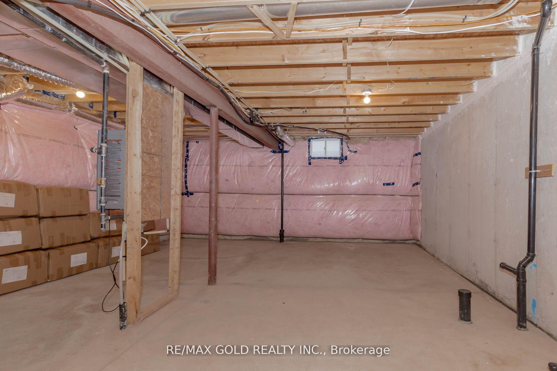 Photo 34 of 157 Sonoma Lane, Hamilton, Stoney Creek — HOMEH