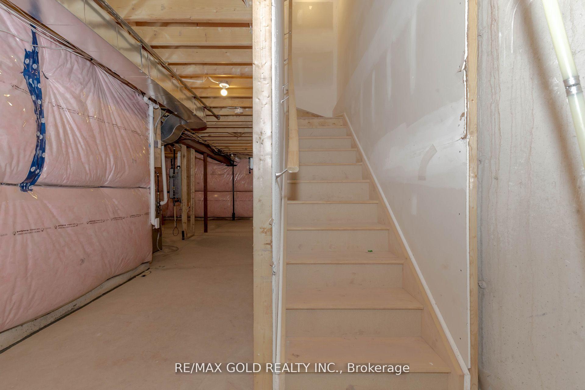 Photo 36 of 157 Sonoma Lane, Hamilton, Stoney Creek — HOMEH