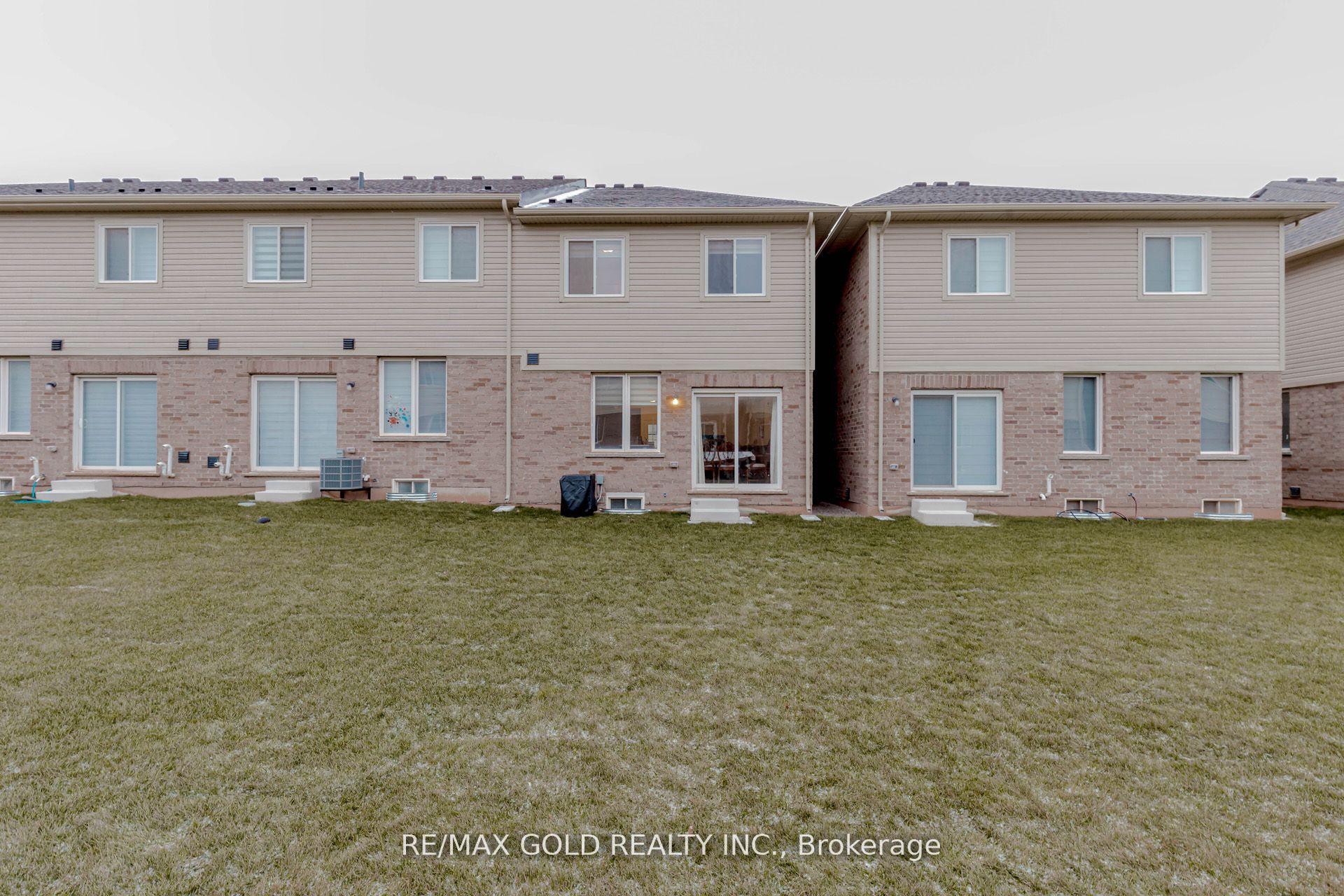 Photo 38 of 157 Sonoma Lane, Hamilton, Stoney Creek — HOMEH