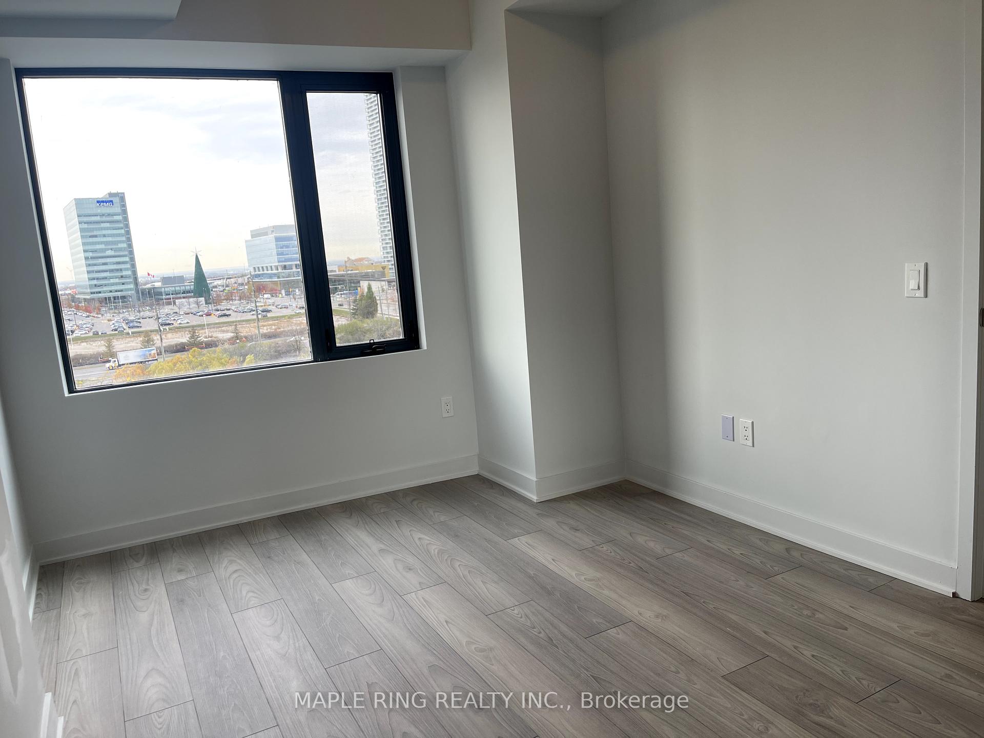 Photo 5 of Unit 501, 2920 Highway 7 Road, Vaughan, Concord — HOMEH