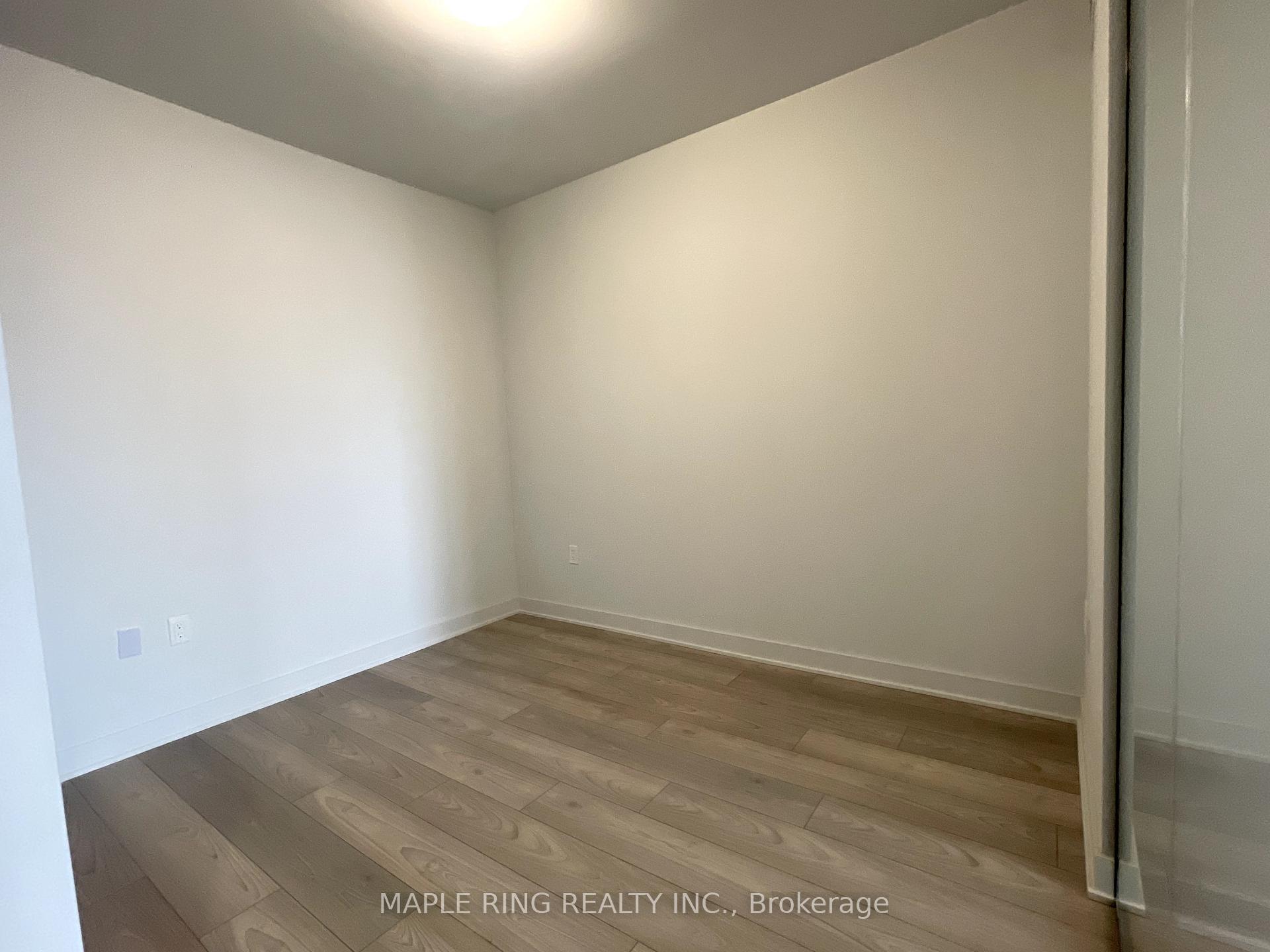 Photo 7 of Unit 501, 2920 Highway 7 Road, Vaughan, Concord — HOMEH