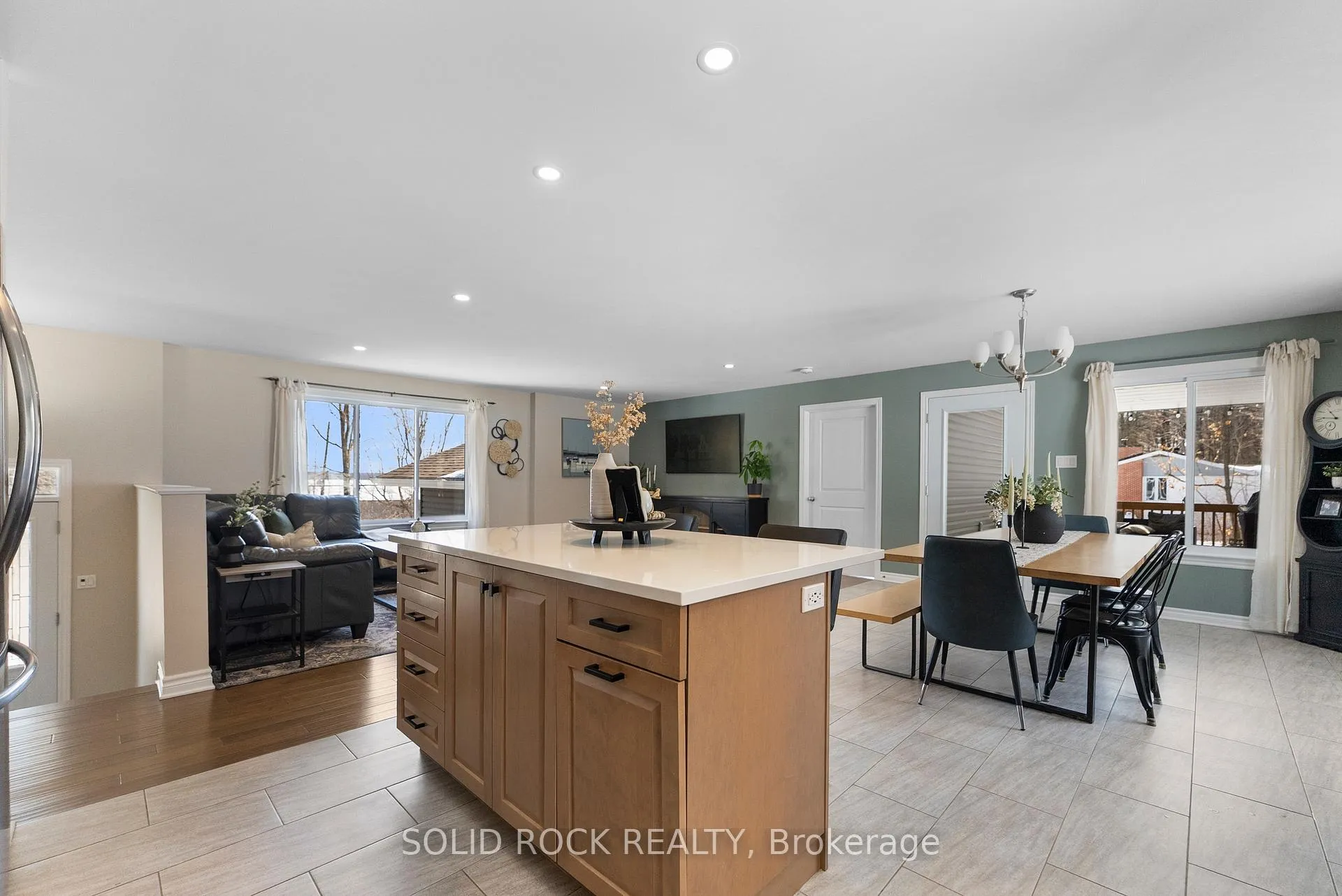 Photo 14 of 1775 River Road, McNab/Braeside, Mcnab/Braeside Twps — HOMEH