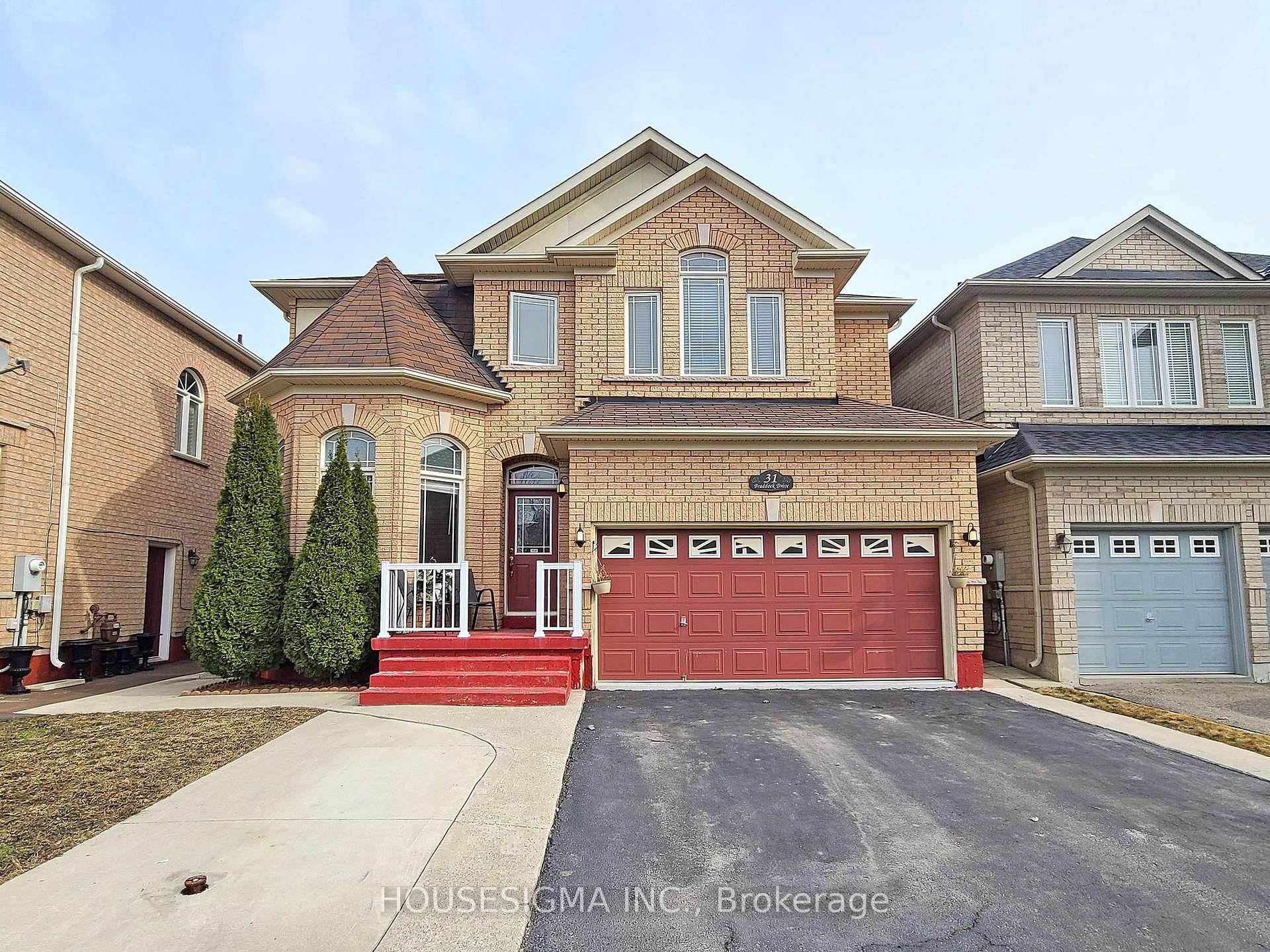 Photo 1 of 31 Braddock Drive, Brampton, Fletcher's Meadow — HOMEH