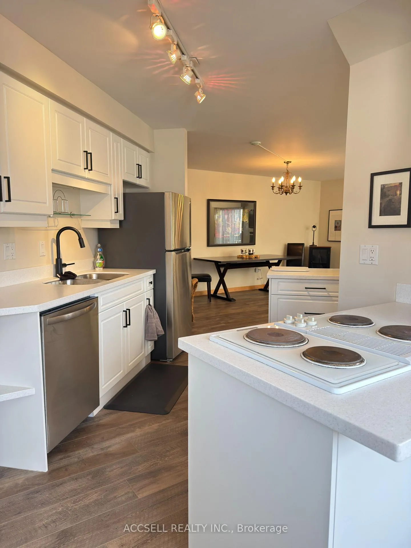 Photo 8 of Unit 21, 374 Edith Cavell Boulevard, Central Elgin, Rural Central Elgin — HOMEH