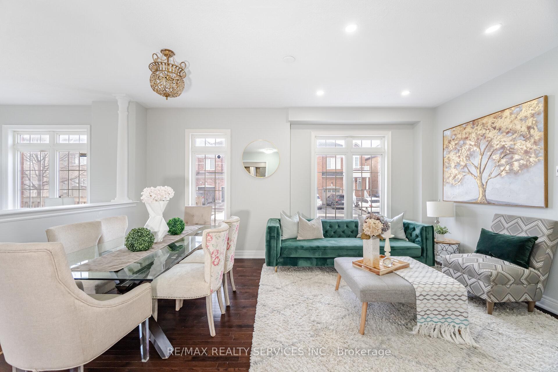Photo 11 of 1 Ballyhaise Crescent, Brampton, Credit Valley — HOMEH